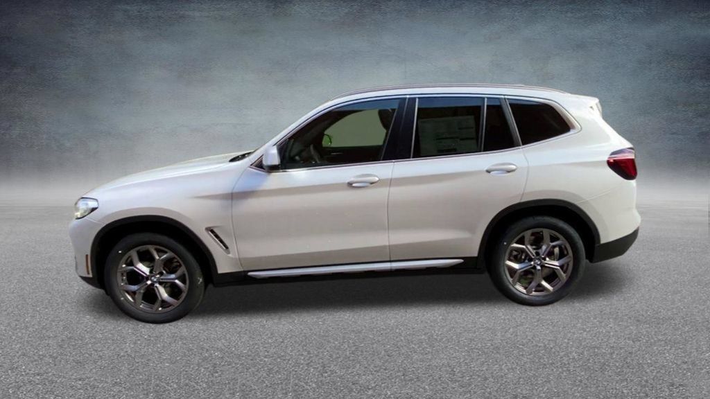 Used 2022 BMW X3 xDrive30i w/ Convenience Package AWD/4WD image 16