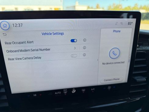 Used 2025 Ford Transit 350 XLT image 32