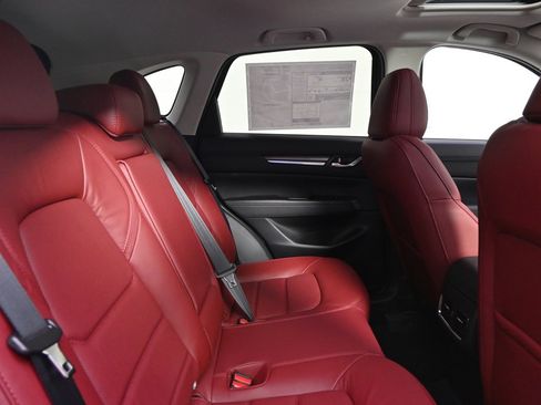 New 2025 MAZDA CX-5 Carbon Edition image 18
