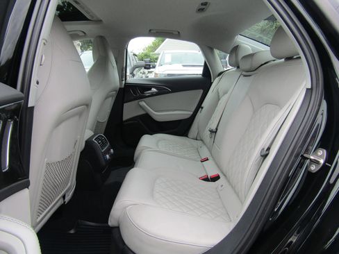Used 2014 Audi S6 Prestige w/ Driver Assistance Package image 13