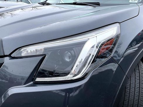 Certified 2022 Subaru Forester Premium image 25
