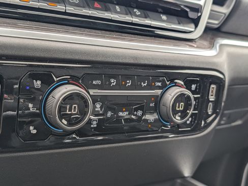 New 2026 Chevrolet Silverado 1500 LTZ w/ LTZ Premium Package AWD/4WD image 16