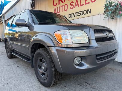 Used 2005 Toyota Sequoia SR5 w/ Towing Pkg