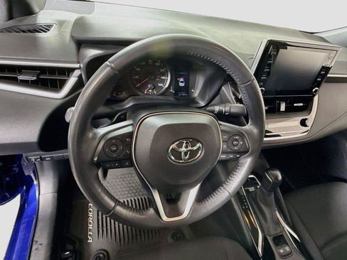 Used 2020 Toyota Corolla SE FWD image 5