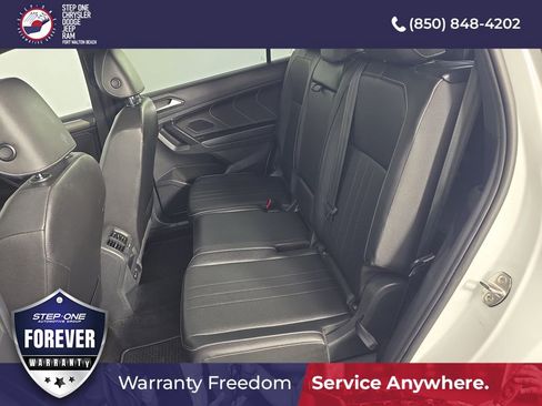 Used 2023 Volkswagen Tiguan SE R-Line FWD image 30