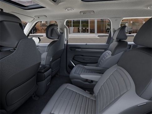 New 2026 Kia EV9 Land image 18