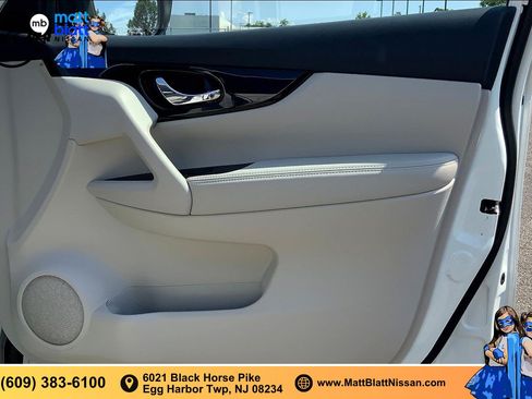 Used 2020 Nissan Rogue Sport SV AWD/4WD image 19