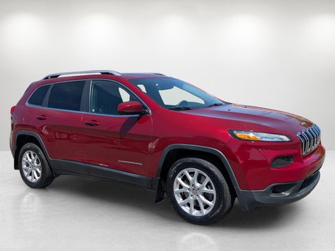 Used 2016 Jeep Cherokee Latitude w/ Trailer Tow Group image 3