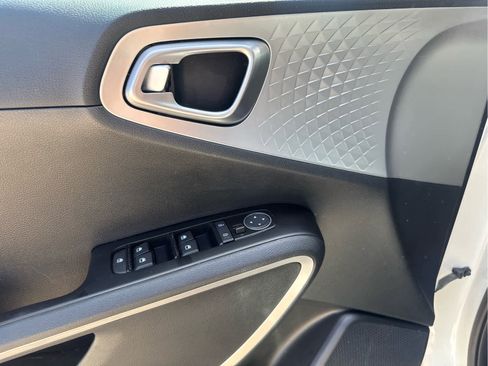 Used 2023 Kia Soul LX w/ Option Group 015 image 20