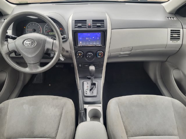 Used 2009 Toyota Corolla LE FWD image 25