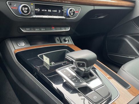Certified 2022 Audi Q5 2.0T Premium Plus image 31