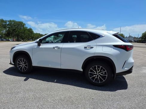 Used 2026 Lexus NX 350 AWD w/ Premium Package image 5