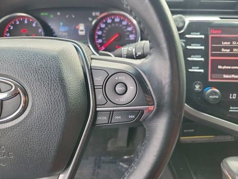 Used 2019 Toyota Camry XSE FWD image 22