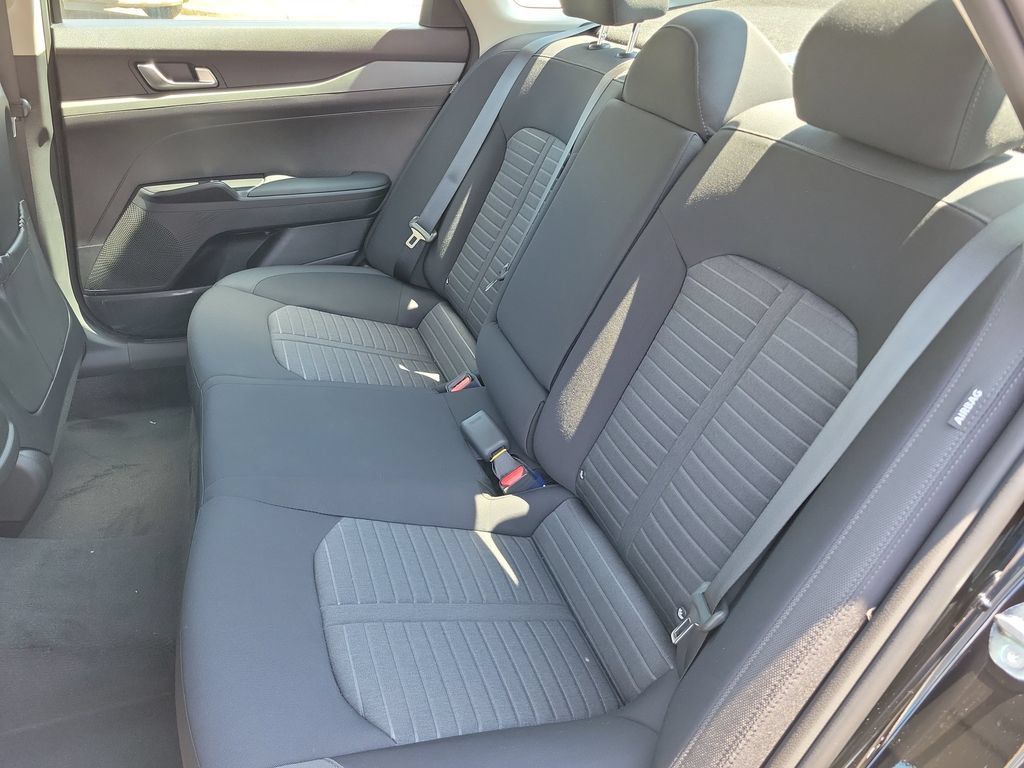 New 2026 Kia K5 LXS FWD image 14