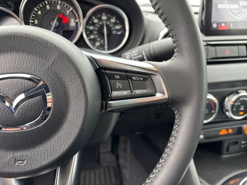 Used 2023 MAZDA MX-5 Miata Grand Touring RWD image 17