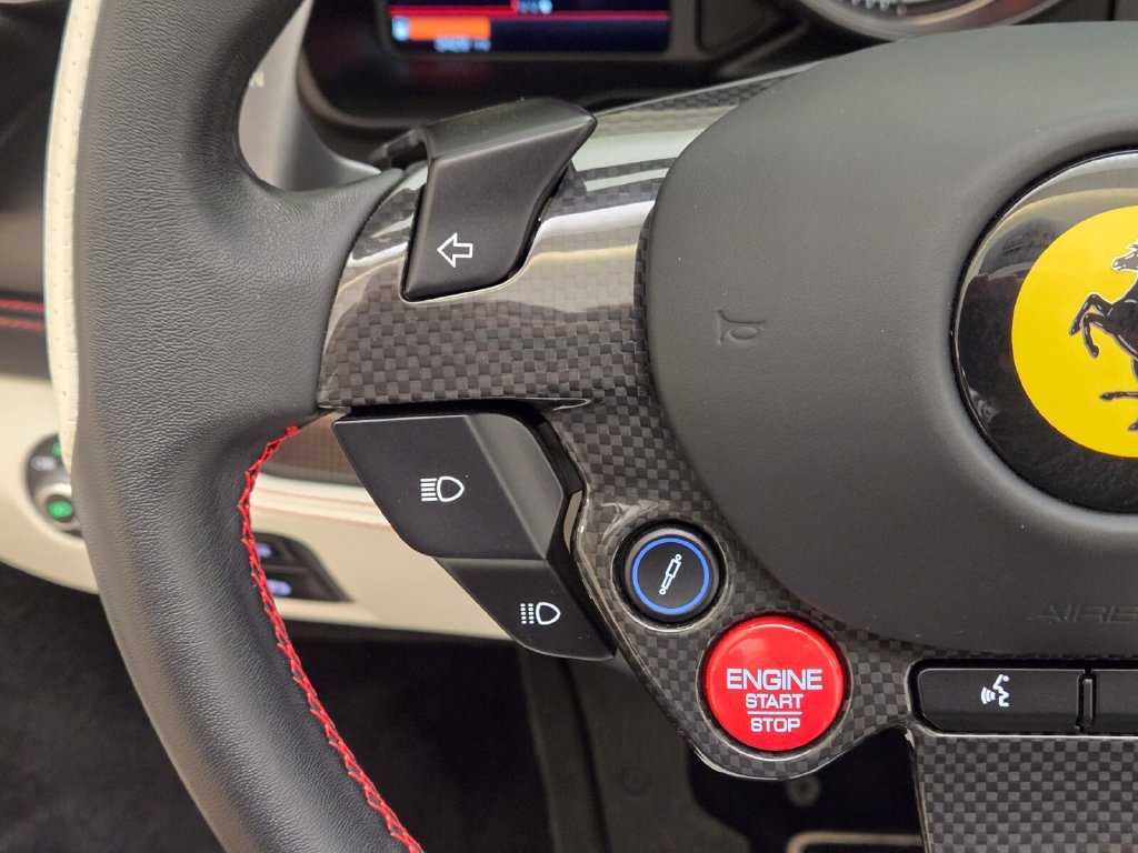 Used 2022 Ferrari F8 Tributo RWD image 34