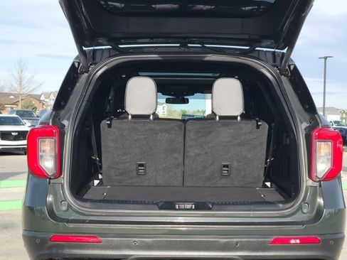 Used 2022 Ford Explorer ST w/ Equipment Group 401A image 14