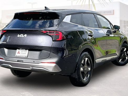 Used 2026 Kia Sportage LX FWD image 32