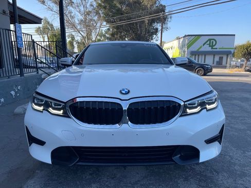 Used 2019 BMW 330i Sedan w/ Premium Package image 2