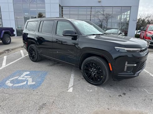 New 2026 Jeep Grand Wagoneer Limited image 43