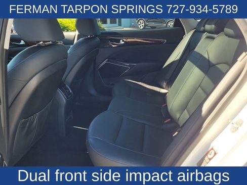 Used 2019 Kia Cadenza Technology image 15