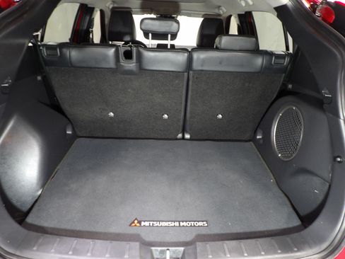 Used 2019 Mitsubishi Eclipse Cross SE AWD/4WD image 8