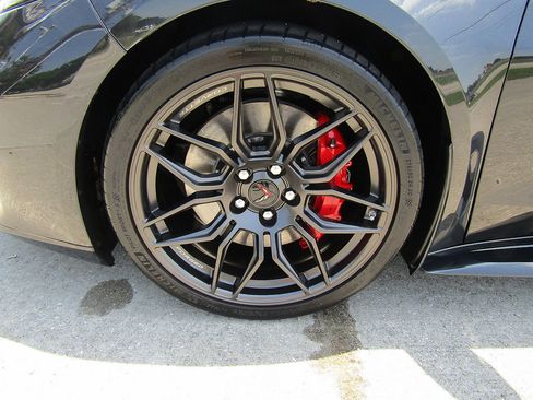 Used 2024 Chevrolet Corvette Z06 RWD image 26