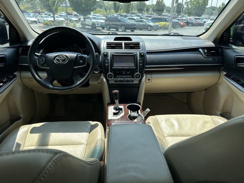 Used 2013 Toyota Camry XLE FWD image 22