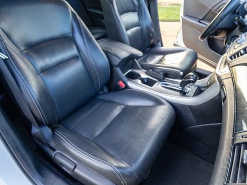 Used 2013 Honda Accord Sport image 15