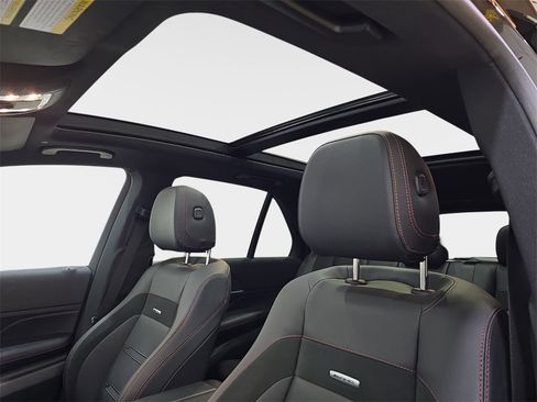 Used 2023 Mercedes-Benz GLE 53 AMG GLE 53 AMG image 32