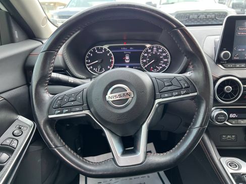 Used 2021 Nissan Sentra SR FWD image 17
