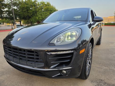 Used 2017 Porsche Macan S AWD/4WD image 3