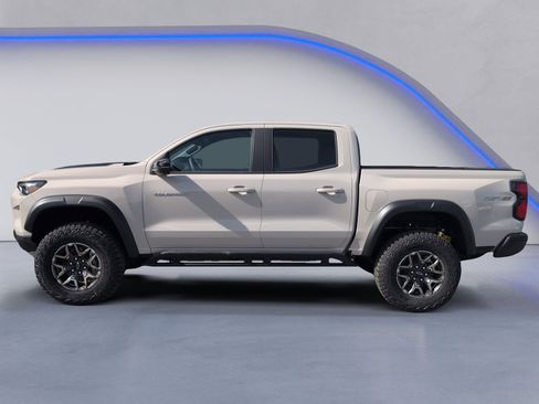 New 2026 Chevrolet Colorado ZR2 w/ Technology Package AWD/4WD image 5