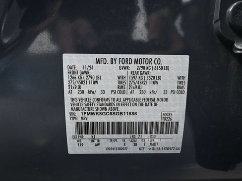 Used 2025 Ford Explorer ST AWD/4WD image 56