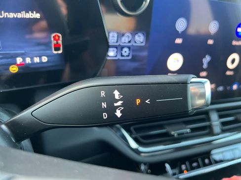 New 2025 Chevrolet Equinox EV RS w/ Convenience Package II image 22