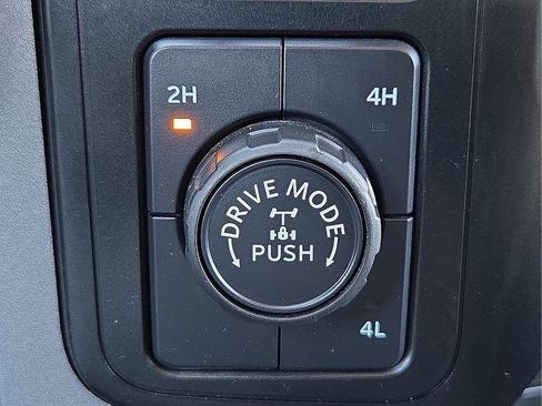 Used 2023 Ford F150 XLT w/ Equipment Group 301A Mid image 18