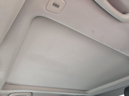 Used 2019 Chrysler 300 Limited image 26