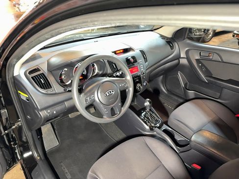 Used 2012 Kia Forte EX w/ Fuel Economy Pkg FWD image 12