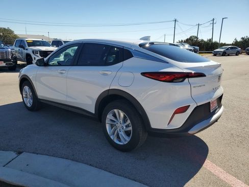 New 2026 Buick Envista Preferred image 7