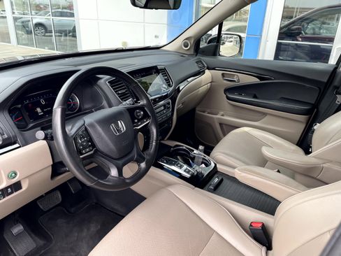 Used 2019 Honda Pilot Elite image 13