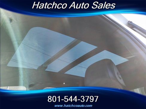 Used 2021 Volkswagen Tiguan SEL Premium R-Line w/ 3rd Row Seat Package AWD/4WD image 14