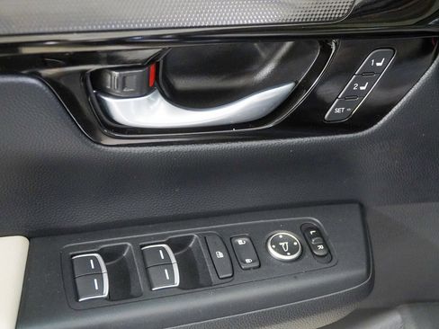 Used 2023 Honda CR-V EX-L image 19