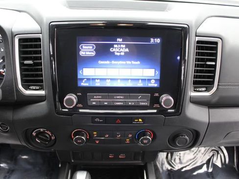 Used 2023 Nissan Frontier SV AWD/4WD image 21