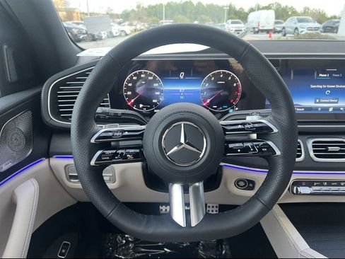 Certified 2025 Mercedes-Benz GLS 450 4MATIC image 30