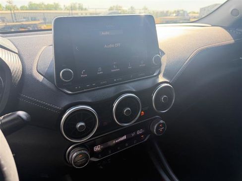 Used 2020 Nissan Sentra SV w/ Electronics Package image 15