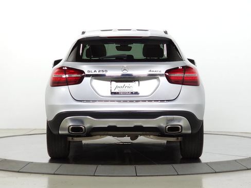 Used 2020 Mercedes-Benz GLA 250 4MATIC image 7