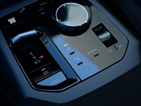 New 2026 BMW X3 xDrive30 w/ Premium Package image 18