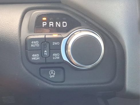 Used 2025 RAM 1500 Big Horn AWD/4WD image 18