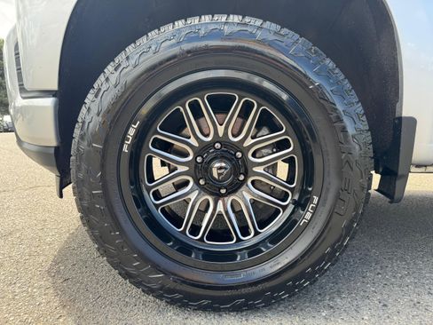 Used 2020 Chevrolet Silverado 1500 RST AWD/4WD image 12