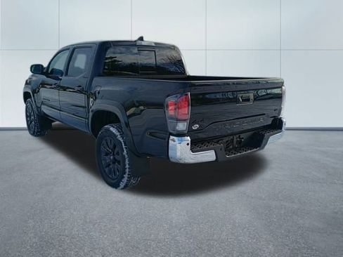 Used 2022 Toyota Tacoma Limited w/ Nightshade Package image 3